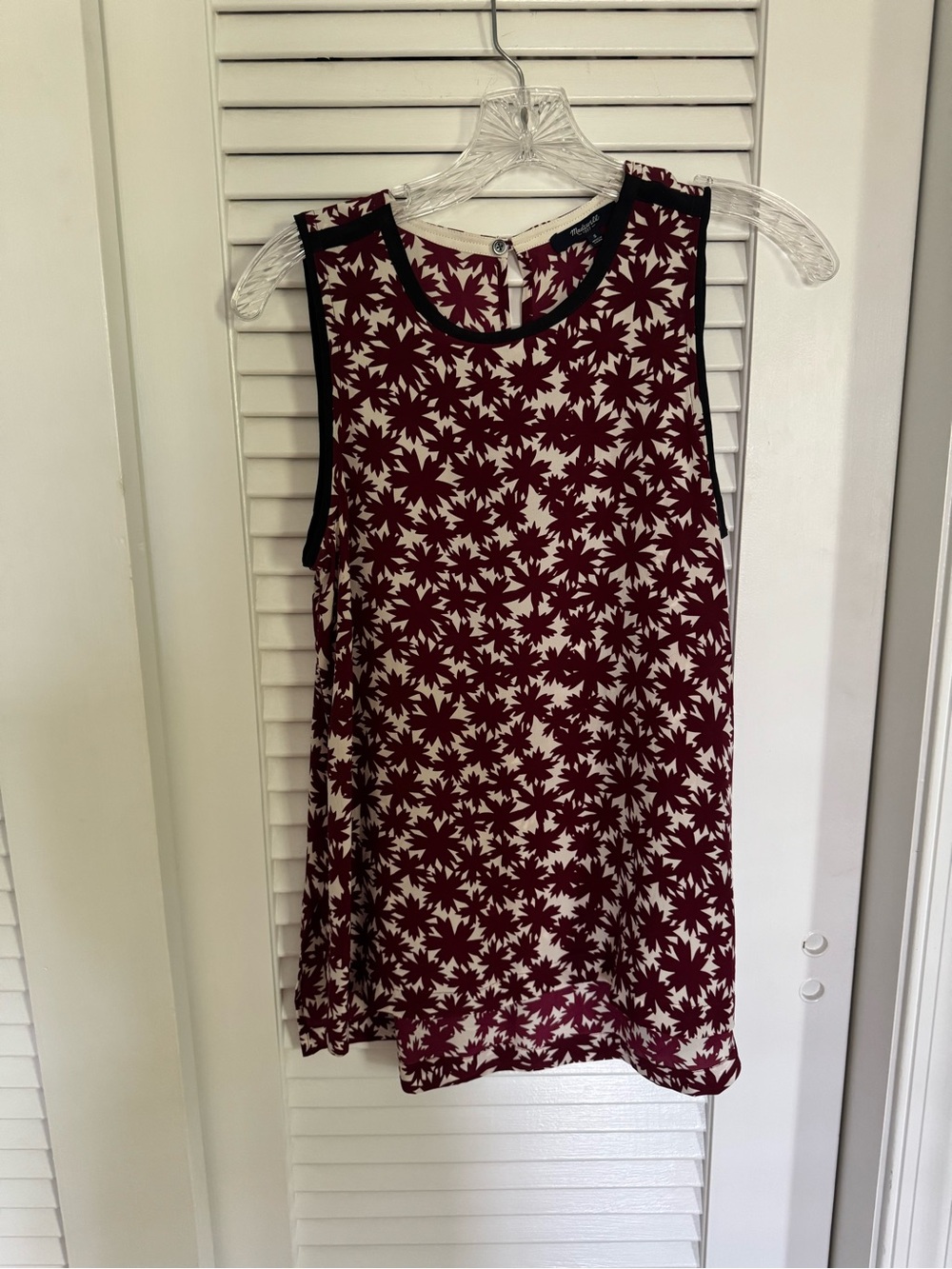 Madewell Burgundy and White Floral Sleeveless Shell